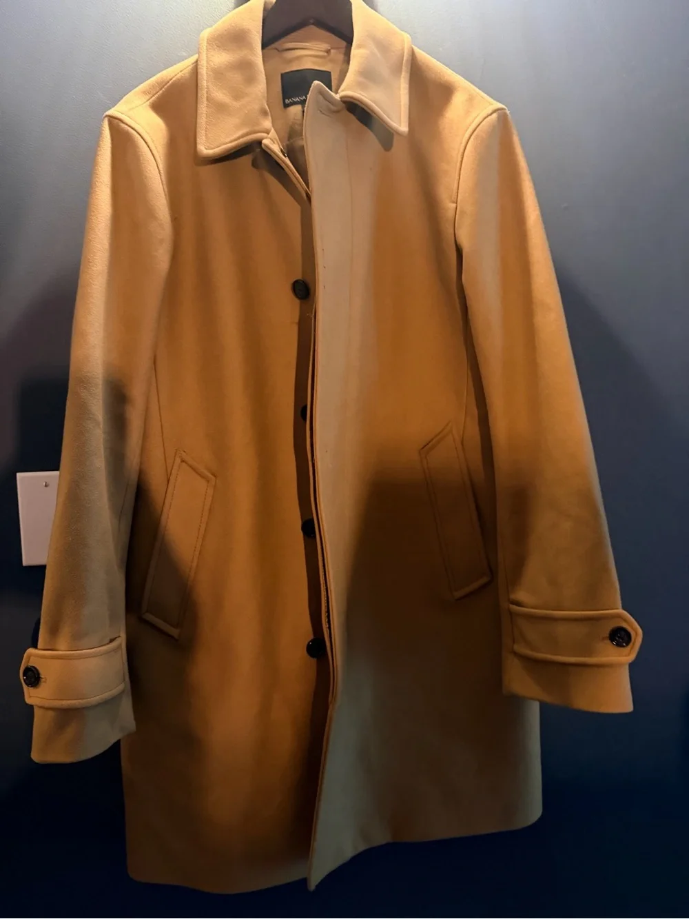 Men’s Camel Single-Breasted Wool Coat